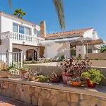 Casa Hella Ifach